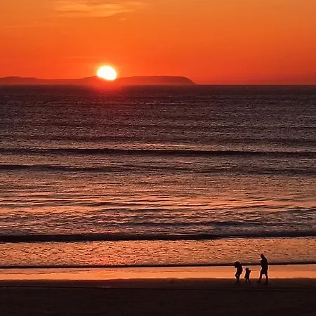 1 Dunluce Park - Portrush By The Sea Appartement Buitenkant foto
