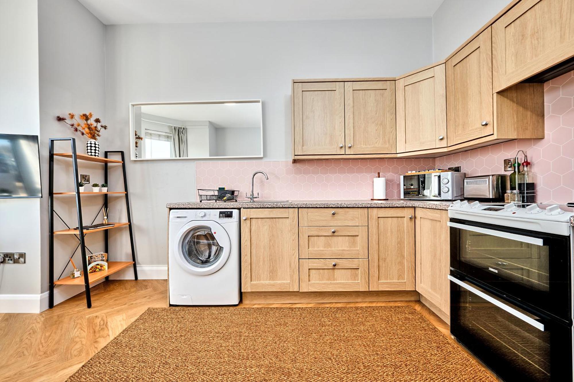 1 Dunluce Park - By The Sea *