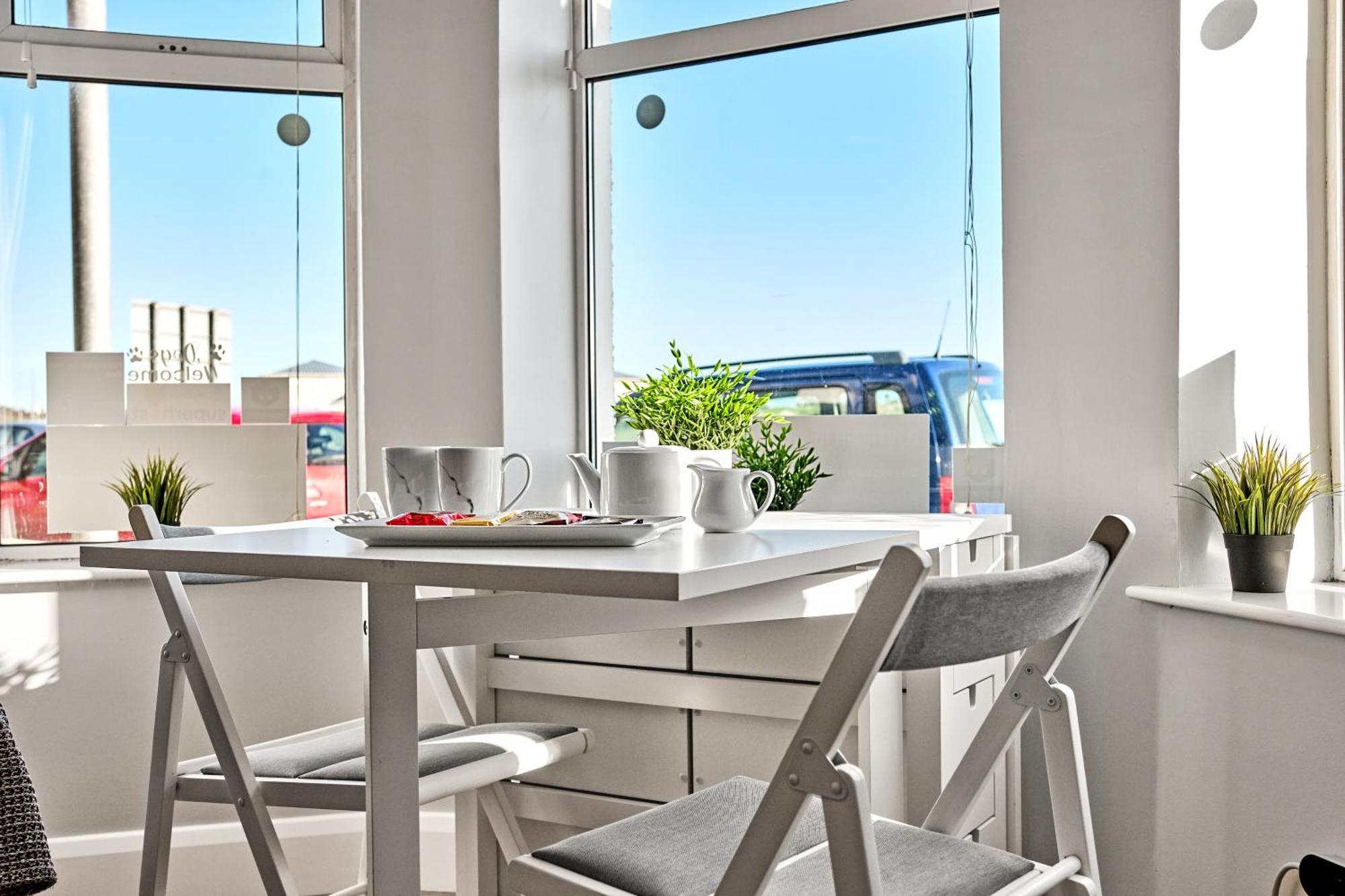 Apartment 1 Dunluce Park - By The Sea Portrush
