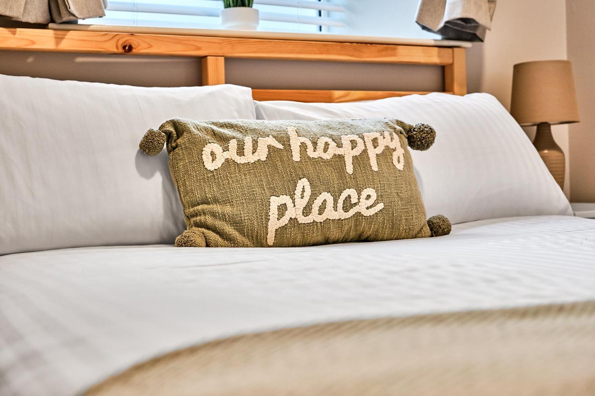 1 Dunluce Park - By The Sea Apartment *